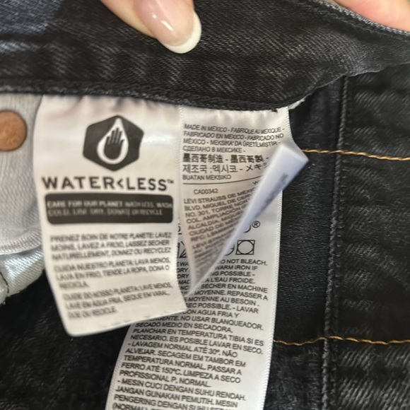 Vintage button fly 401 jeans - Picture 5 of 7